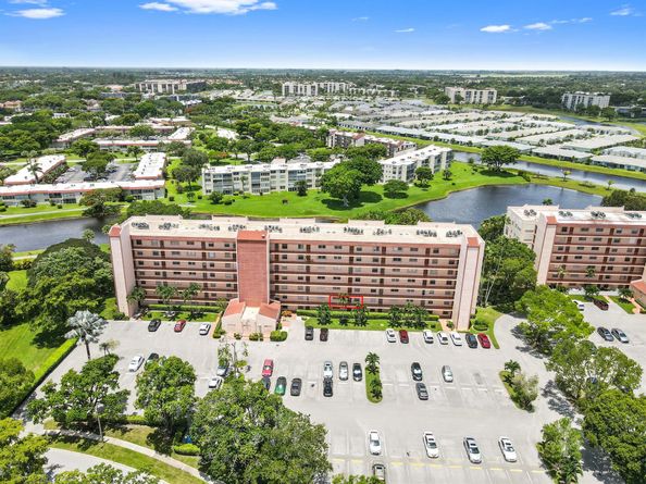 14671 Bonaire Boulevard 207, Delray Beach FL 33446