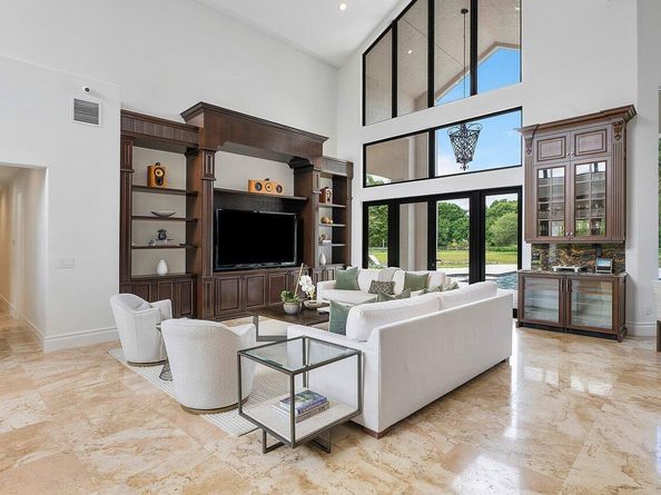 21677 El Bosque Way, Boca Raton FL 33428