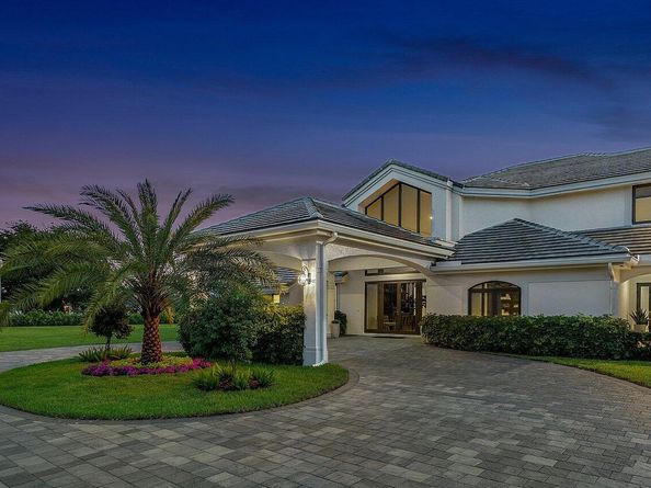 21677 El Bosque Way, Boca Raton FL 33428