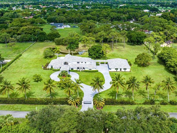 21677 El Bosque Way, Boca Raton FL 33428