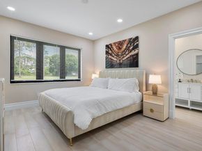 21677 El Bosque Way, Boca Raton FL 33428