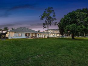 21677 El Bosque Way, Boca Raton FL 33428