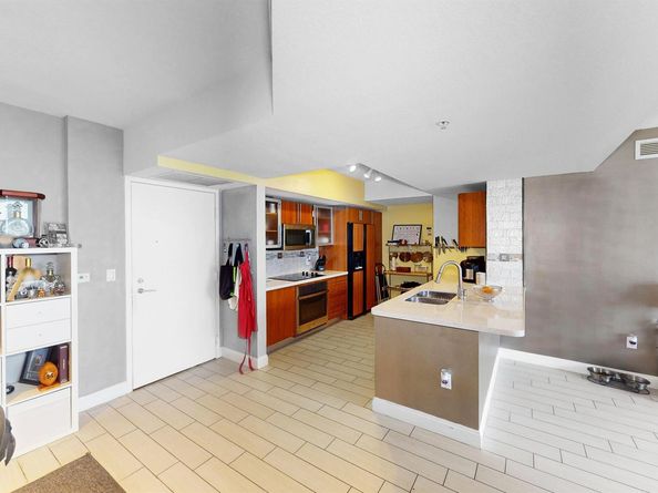1551 N Flagler Drive 1205, West Palm Beach FL 33401