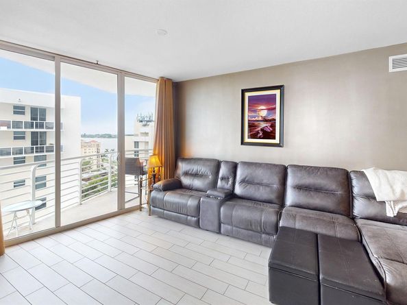 1551 N Flagler Drive 1205, West Palm Beach FL 33401