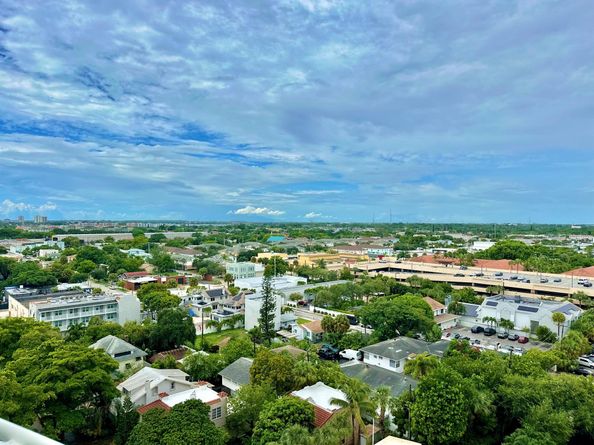 1551 N Flagler Drive 1205, West Palm Beach FL 33401