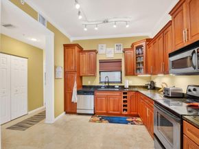 1610 Presidential Way 309, West Palm Beach FL 33401