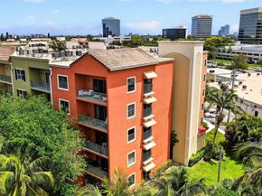 1610 Presidential Way 309, West Palm Beach FL 33401