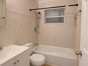5644 Pierce Street, Hollywood FL 33021