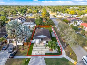 407 NW 9th Court, Homestead FL 33030