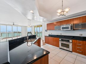 2650 Lake Shore Drive 1006, Riviera Beach FL 33404
