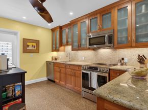 381 S Lake Drive 16, Palm Beach FL 33480