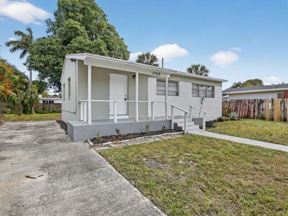 1708 NW 8th Avenue, Fort Lauderdale FL 33311