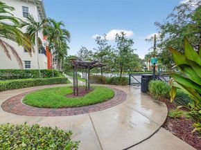 704 SW 1st Avenue, Pompano Beach FL 33060