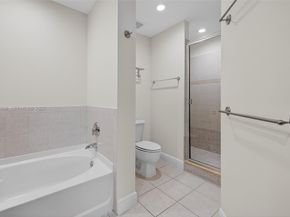 704 SW 1st Avenue, Pompano Beach FL 33060