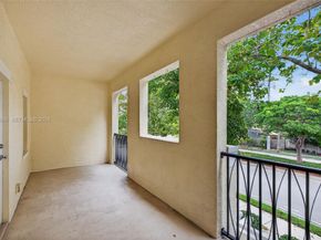 704 SW 1st Avenue, Pompano Beach FL 33060