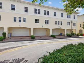 704 SW 1st Avenue, Pompano Beach FL 33060