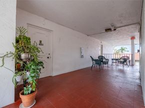 3910 Crystal Lake Dr 401 401, Deerfield Beach FL 33064