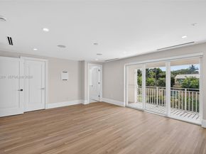 1017 S Palmway, Lake Worth FL 33460