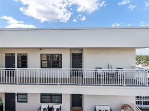 3100 NE 48th Street PH18, Fort Lauderdale FL 33308
