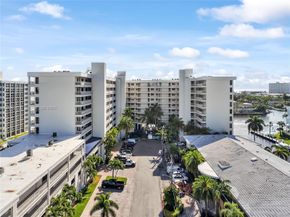 3100 NE 48th Street PH18, Fort Lauderdale FL 33308