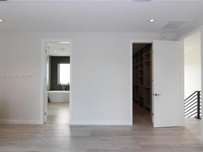 3540 Oak Avenue, Miami FL 33133
