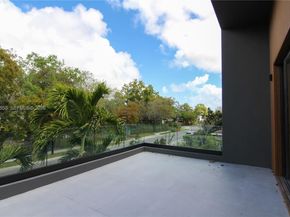 3540 Oak Avenue, Miami FL 33133
