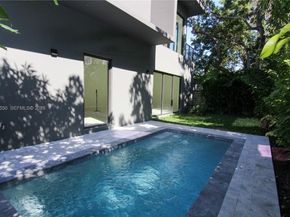 3540 Oak Avenue, Miami FL 33133