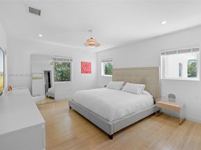 4490 Royal Palm Avenue, Miami Beach FL 33140