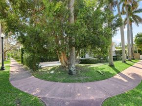 4490 Royal Palm Avenue, Miami Beach FL 33140