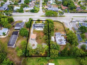 4416 W Broward Boulevard, Plantation FL 33317