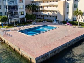 1810 New Palm Way 415, Boynton Beach FL 33435