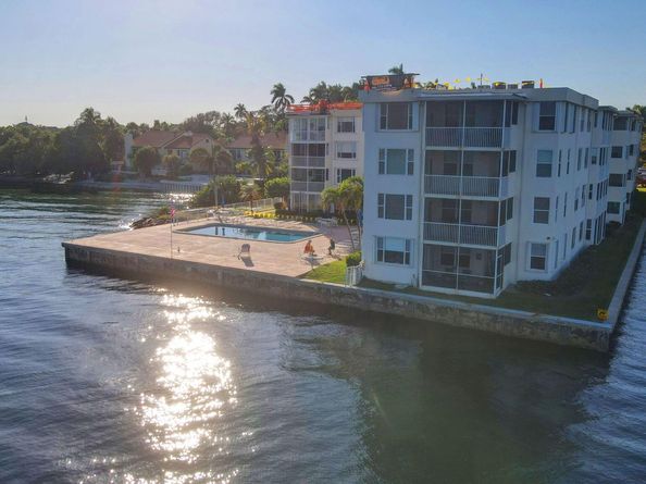 1810 New Palm Way 415, Boynton Beach FL 33435