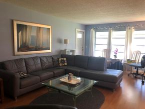 912 S South Drive Drive C, Delray Beach FL 33445