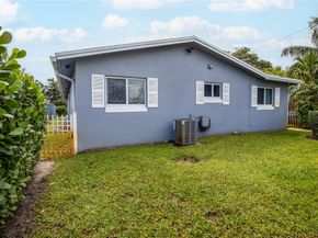 2432 Sherman St, Hollywood FL 33020