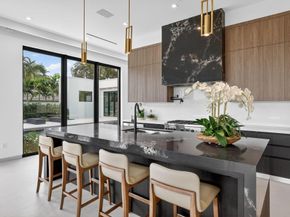 4312 NE 23 Ave, Fort Lauderdale FL 33308