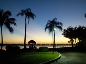 112 Lake Emerald Drive 204, Oakland Park FL 33309