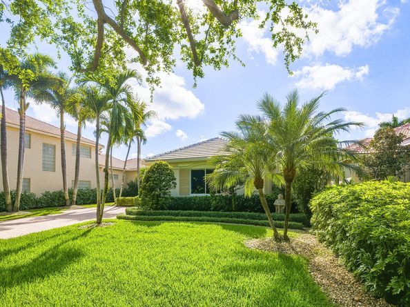 7011 Islegrove Place, Boca Raton FL 33433