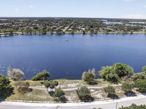 3402 Cynthia Lane 201, Lake Worth Beach FL 33461
