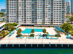 300 Bayview Drive 2115, Sunny Isles Beach FL 33160