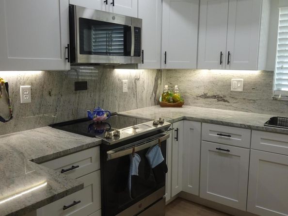 2864 E Crosley Dr Drive E A, West Palm Beach FL 33415