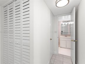 345 Ocean Drive 424, Miami Beach FL 33139