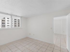 345 Ocean Drive 424, Miami Beach FL 33139