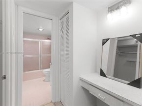 345 Ocean Drive 424, Miami Beach FL 33139