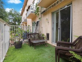 2461 NE 14th Street 2461, Pompano Beach FL 33062