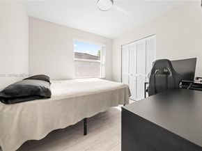 16864 SW 1st Place, Pembroke Pines FL 33027