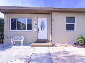 429 Summa Street, West Palm Beach FL 33405