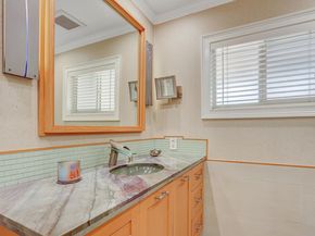 10046 Dahlia Avenue, Palm Beach Gardens FL 33410