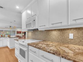 10046 Dahlia Avenue, Palm Beach Gardens FL 33410