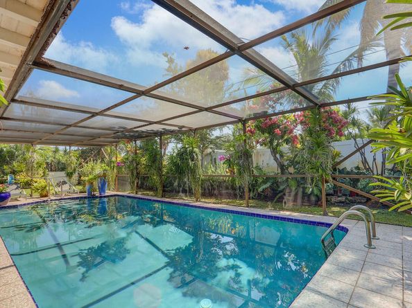 10046 Dahlia Avenue, Palm Beach Gardens FL 33410