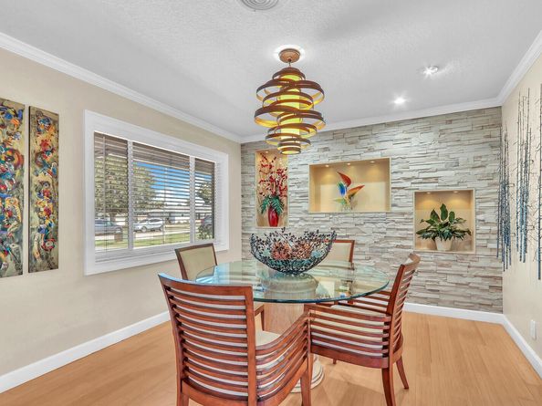 10046 Dahlia Avenue, Palm Beach Gardens FL 33410